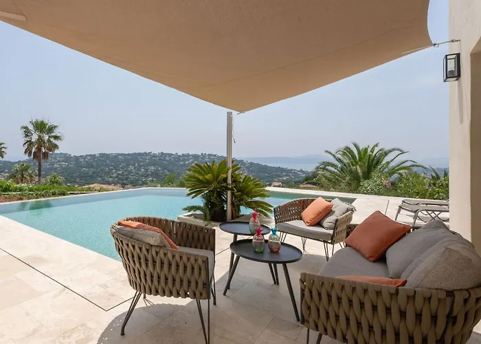 Les Vues Villa Sainte-Maxime