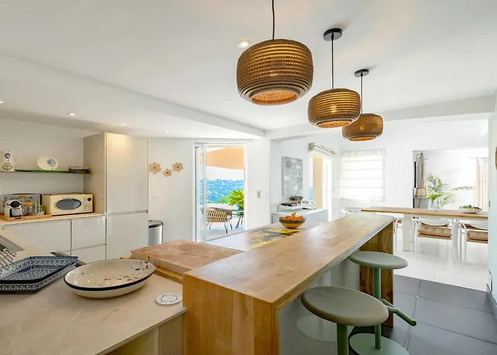 Les Vues Villa Sainte-Maxime